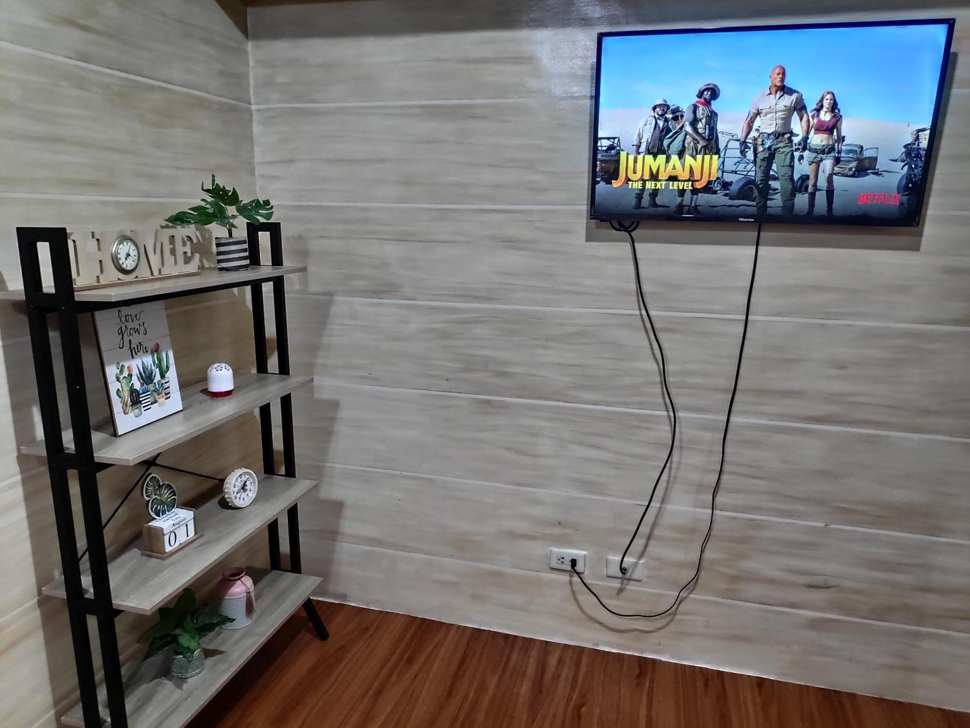 Apartment Tagaytay Staycation By Naya And Darla W Free Swimming Pool, Wifi & Netflix Tagaytay City