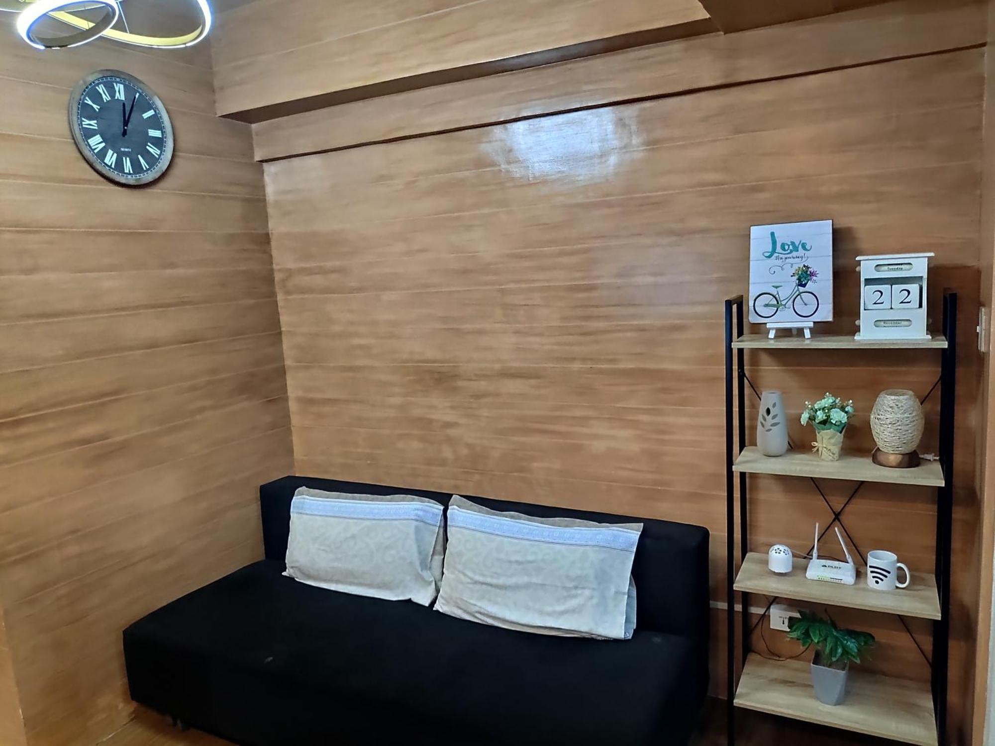 Tagaytay Staycation By Naya And Darla W Free Swimming Pool, Wifi & Netflix * Tagaytay City
